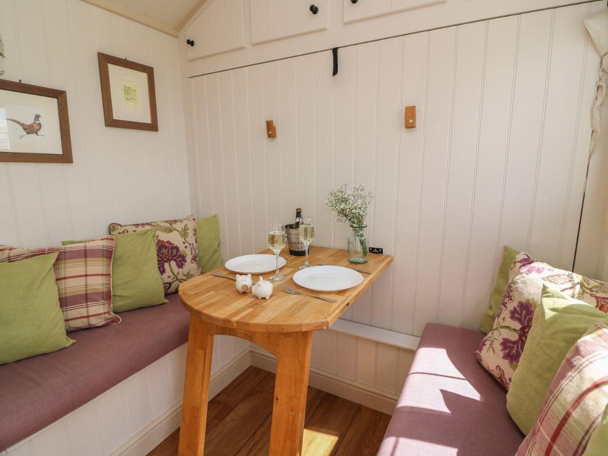 Shepherds View Rhayader Exterior photo